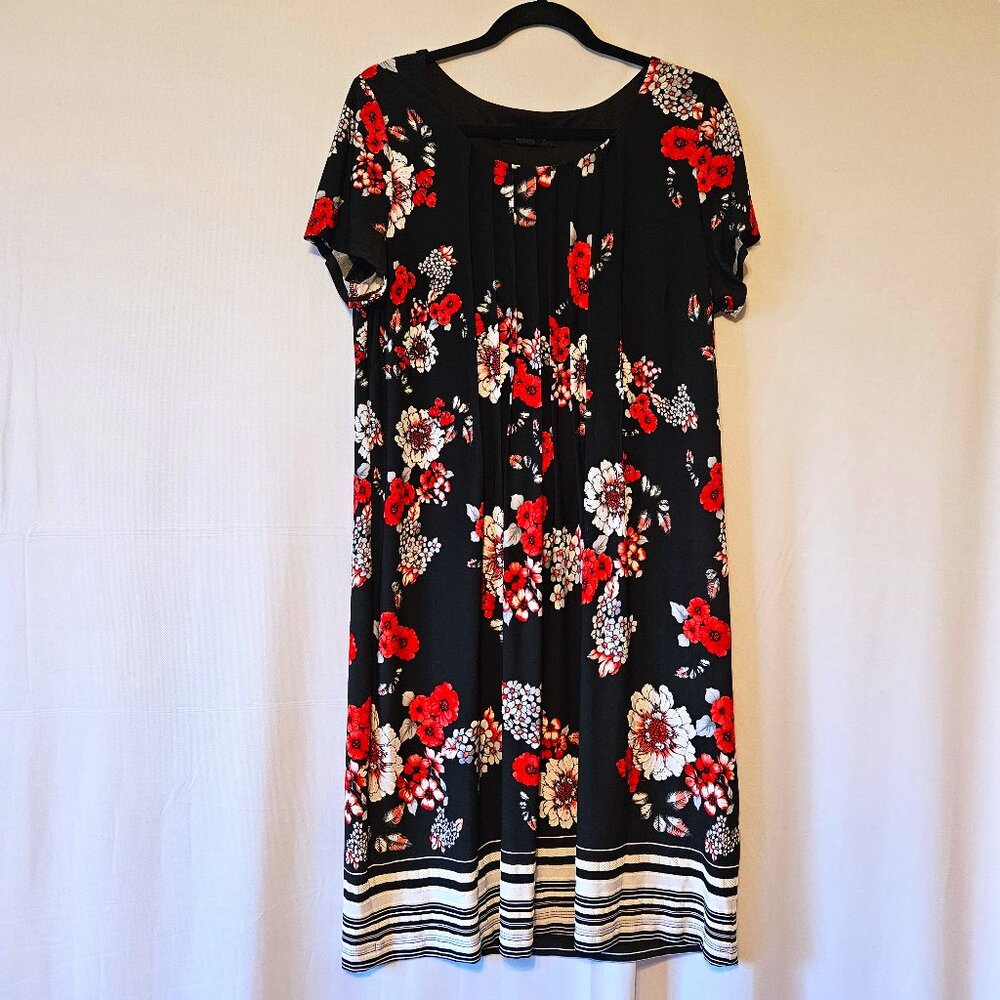 Perceptions Short Sleeved Floral Border Print Shift Dress Pleat Bodice Size XL - Picture 1 of 7